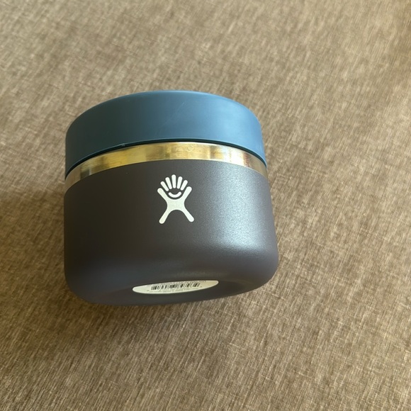 Hydro flask 12oz insulated food jar in the color blackberry - Picture 1 of 3